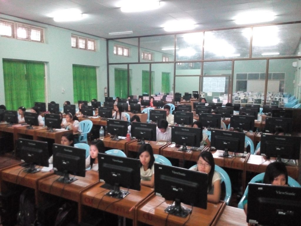 Computer-Lab-1-2-1-1024x768